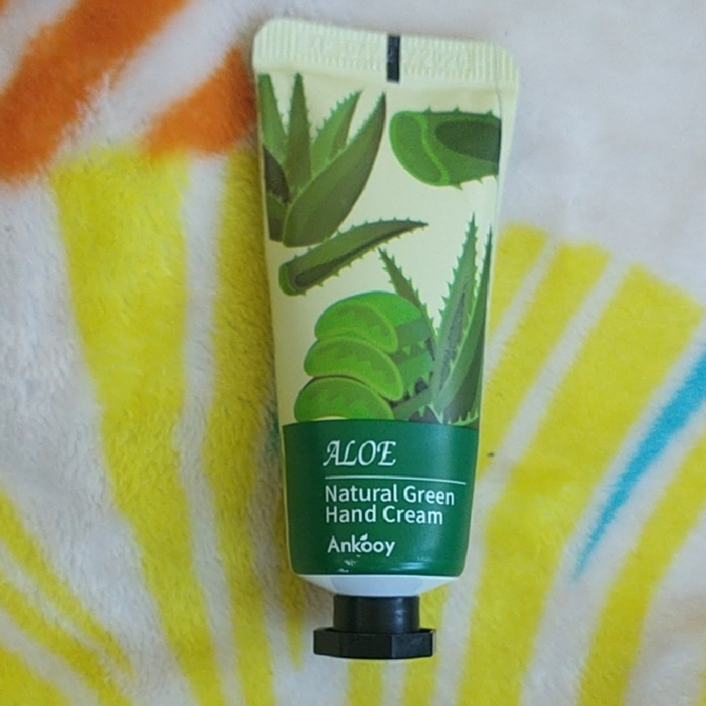 Aloe Natural Green Hand Cream - Green